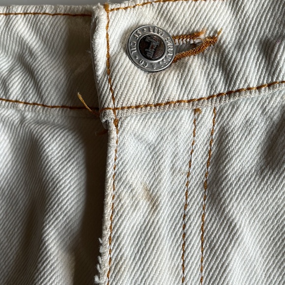 Vintage Levis 630 Silver Tab Frayed High Rise Bleached White Jean Short sz 11/12 - Picture 9 of 10